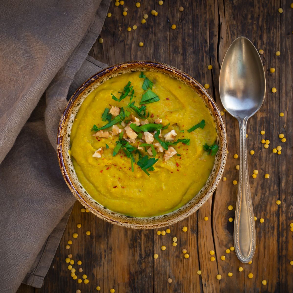 Gelbe Linsensuppe mit Süßkartoffeln mit MyBIOTIK®PRAELASAN